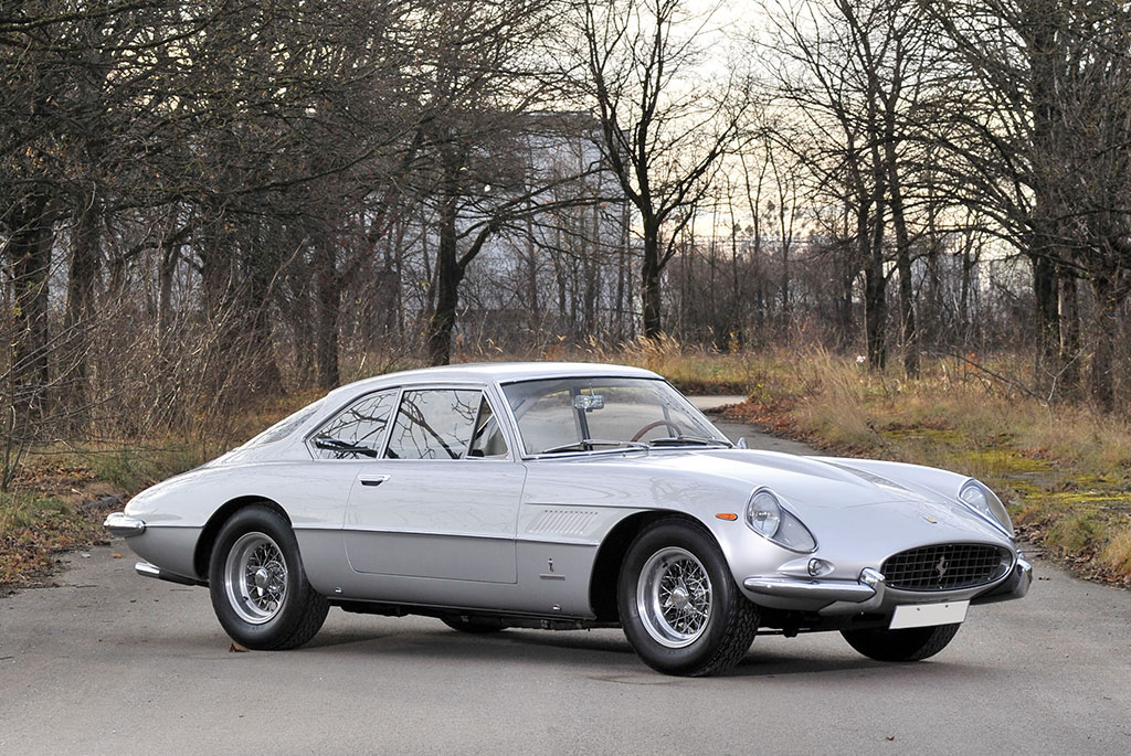 Ferrari 400 Superamerica